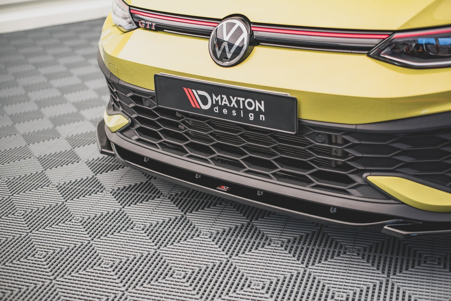 SPLITTER ANTERIORE ADATTO PER V.2 VOLKSWAGEN GOLF 8 GTI CLUBSPORT 2020