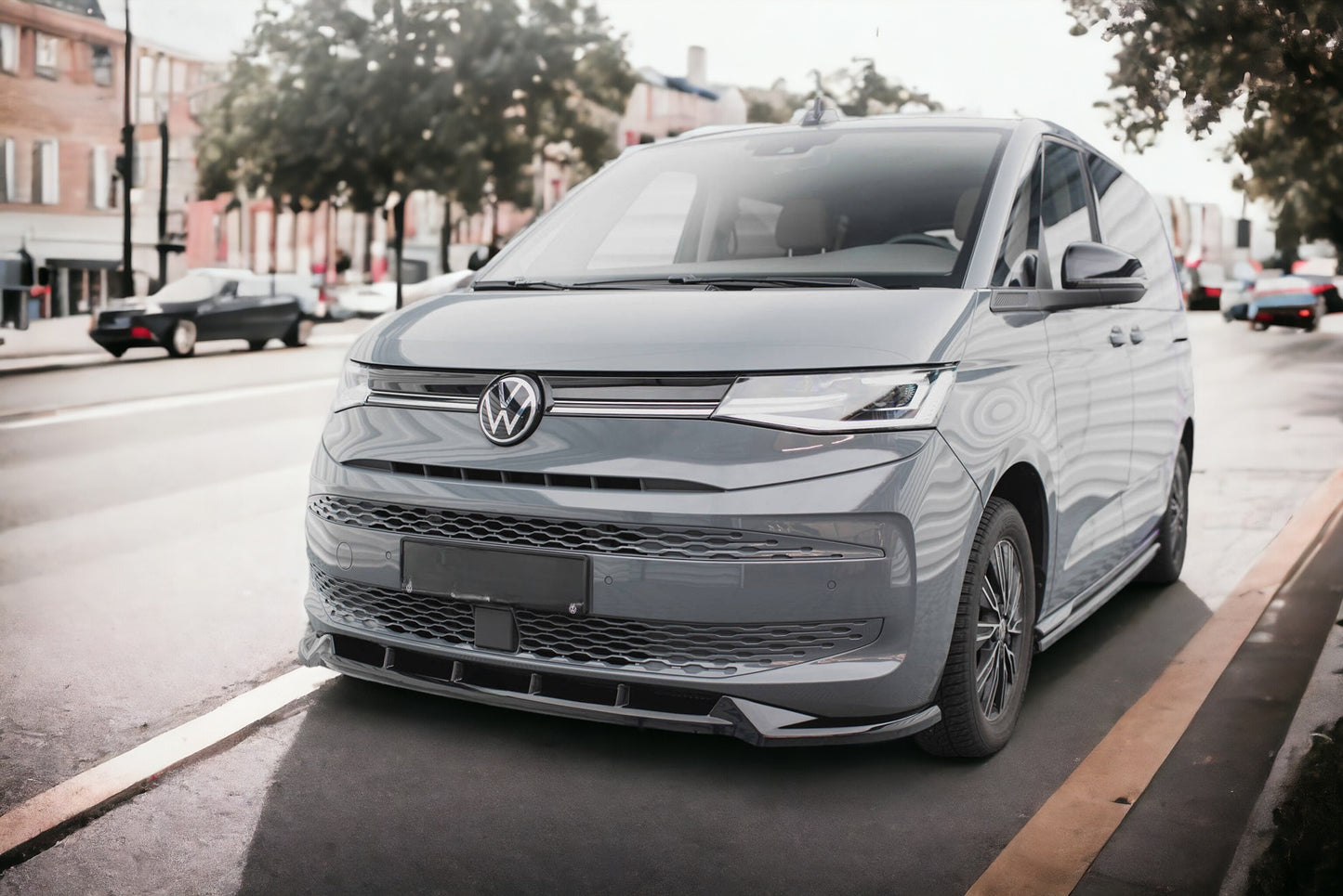 SPLITTER ANTERIORE V.2 ADATTO PER VOLKSWAGEN MULTIVAN T7