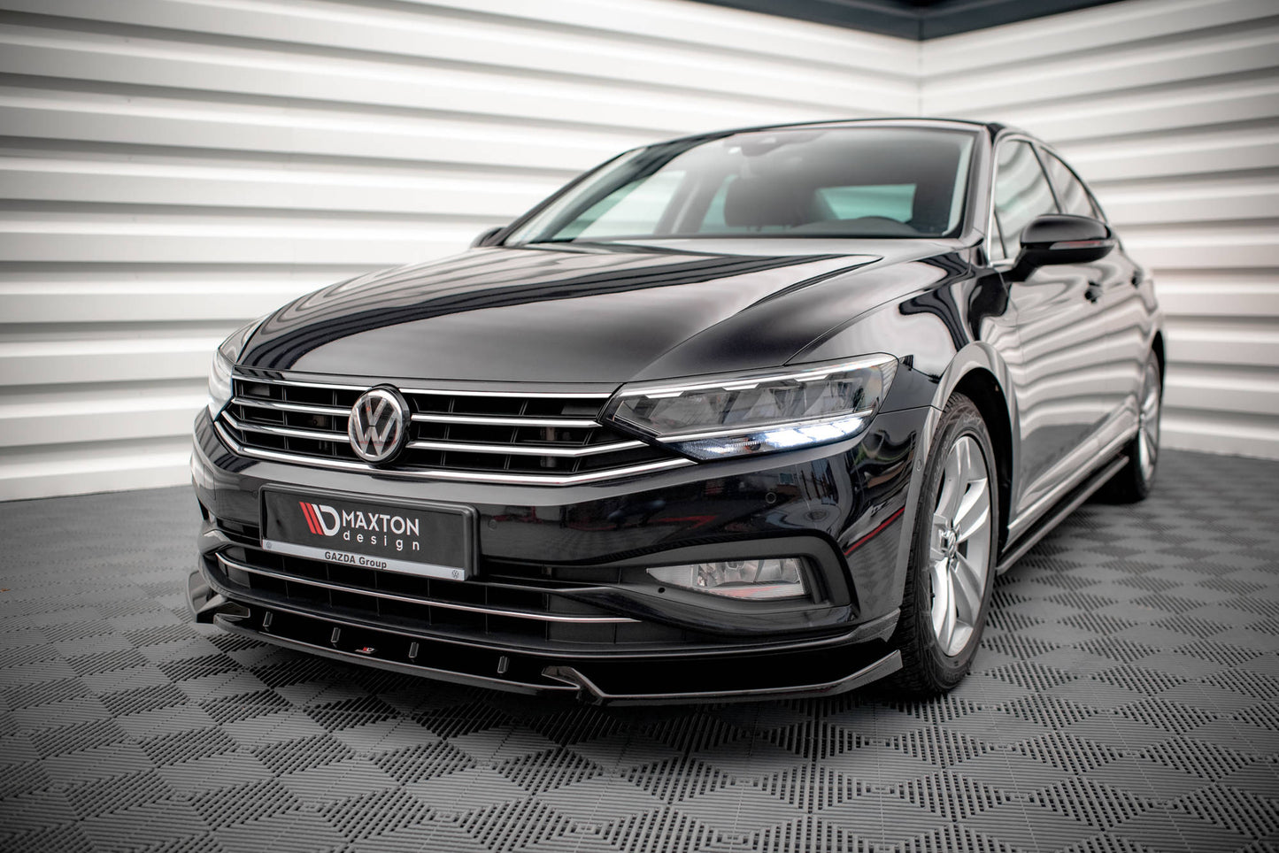 SPLITTER ANTERIORE V.2 adatto per VOLKSWAGEN PASSAT B8 FACELIFT 2019-2023