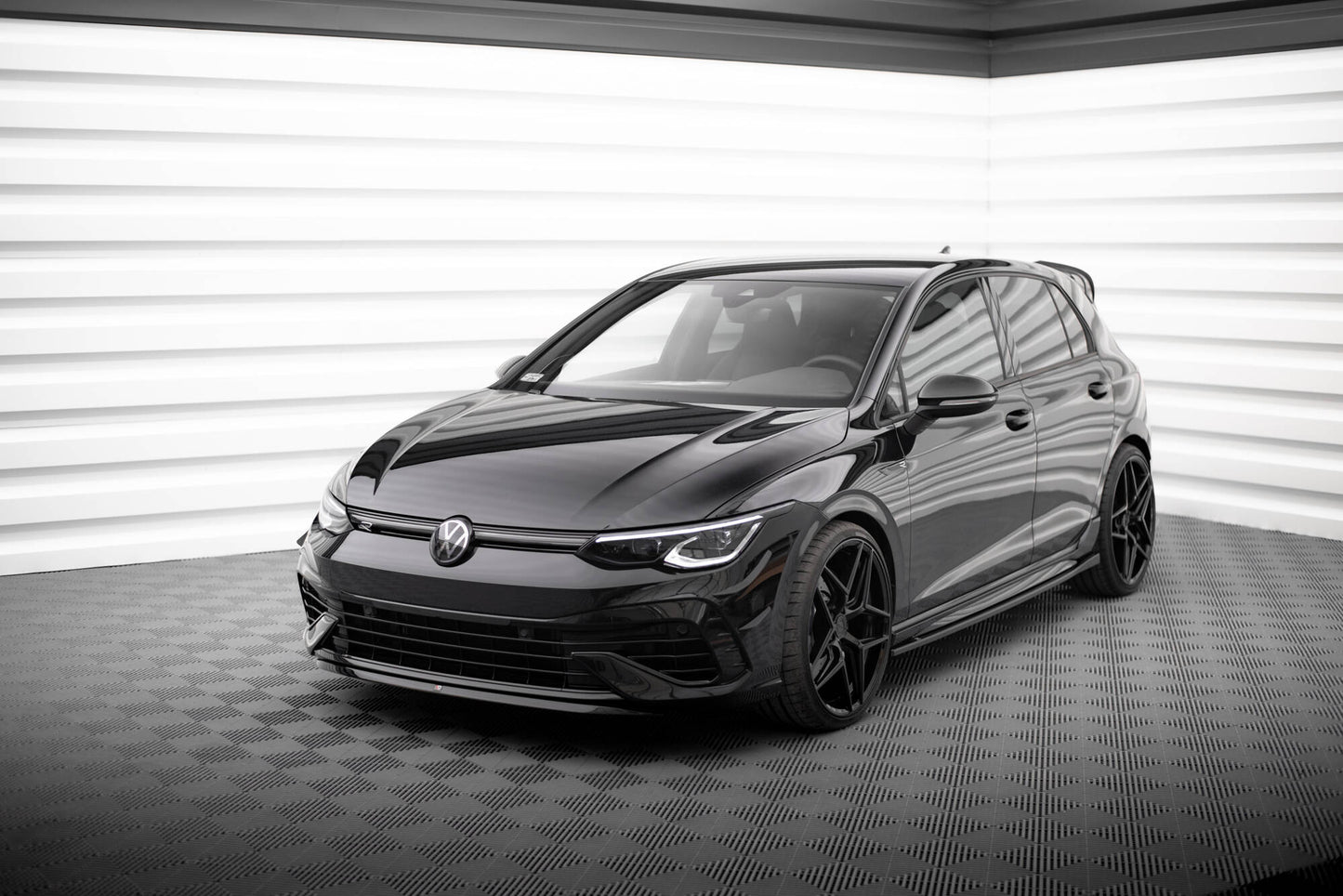 SPLITTER ANTERIORE ADATTO PER V.7 VOLKSWAGEN GOLF R MK8 2020-