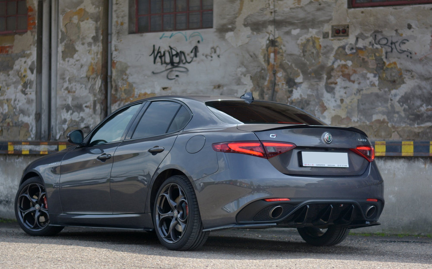 SPLITTER POSTERIORE ADATTO COMPATIBILE PER ALFA ROMEO GIULIA VELOCE 2015-