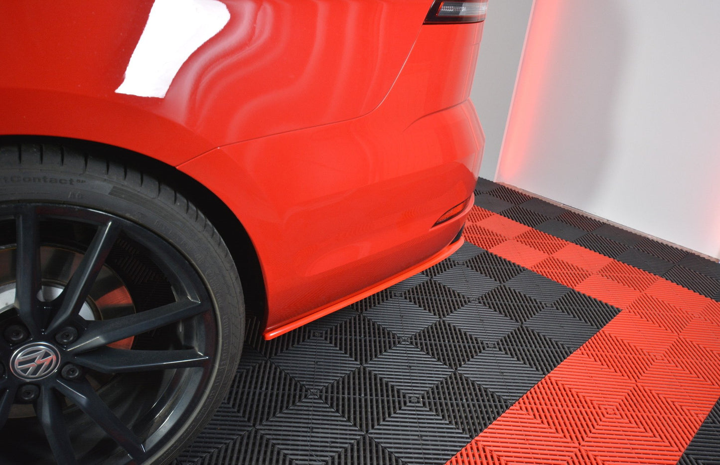 SPLITTER LATERALI POSTERIORI adatti per V.2 VW GOLF 7 R VARIANT FACELIFT 2017