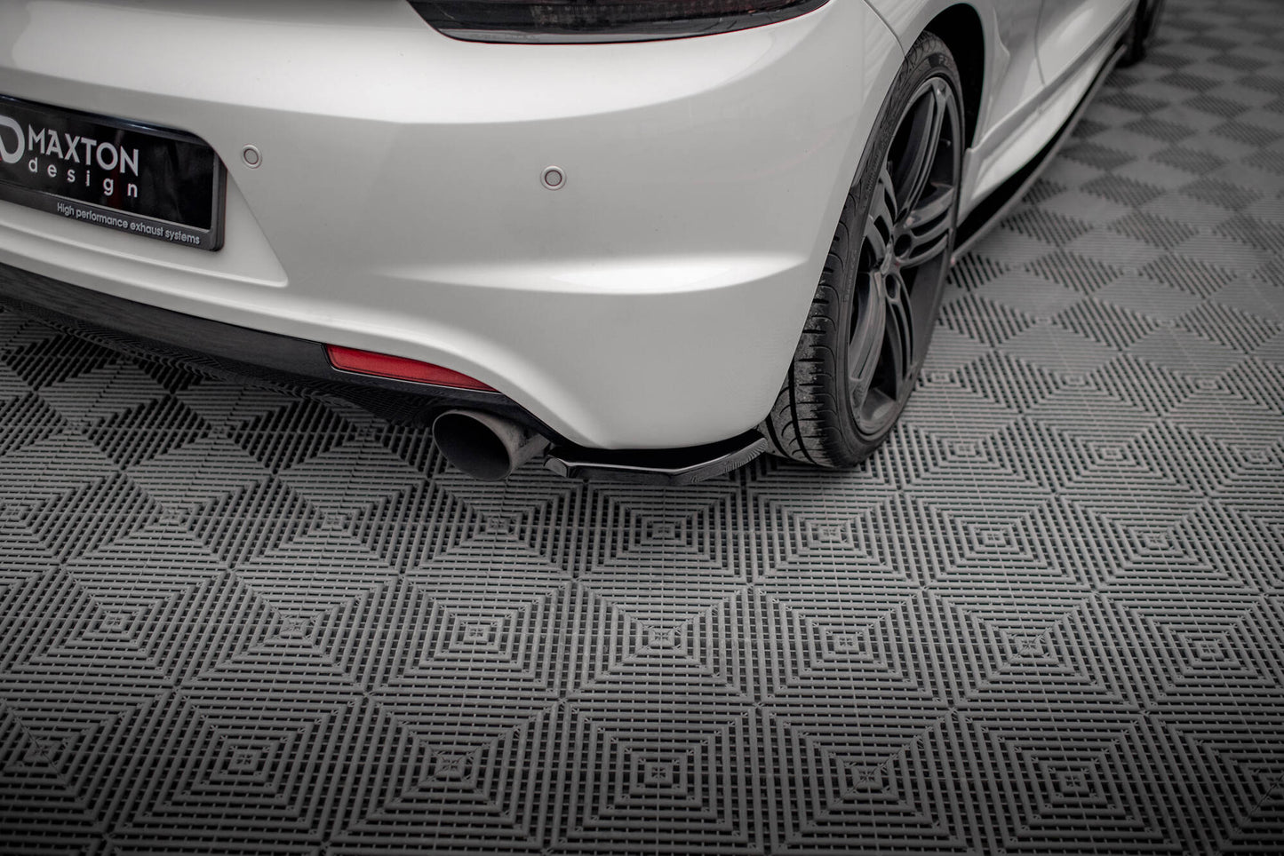 SPLITTER LATERALI POSTERIORI adatti per VW SCIROCCO R