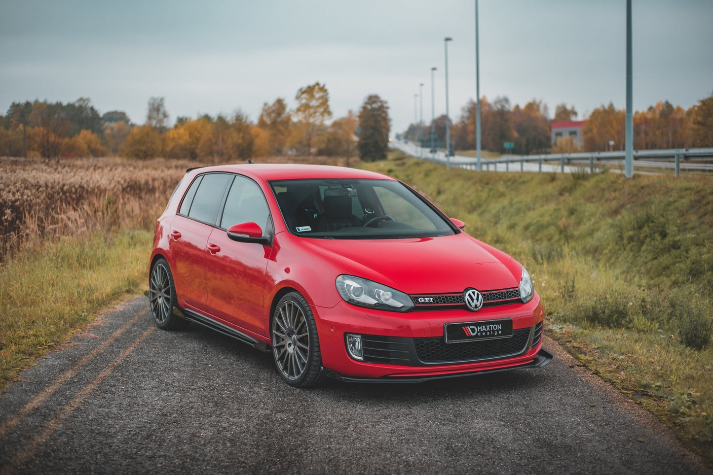 SPLITTER ANTERIORE RACING DURABILITY V.3 + FLAP adatti per VOLKSWAGEN GOLF GTI MK6 2008-2012