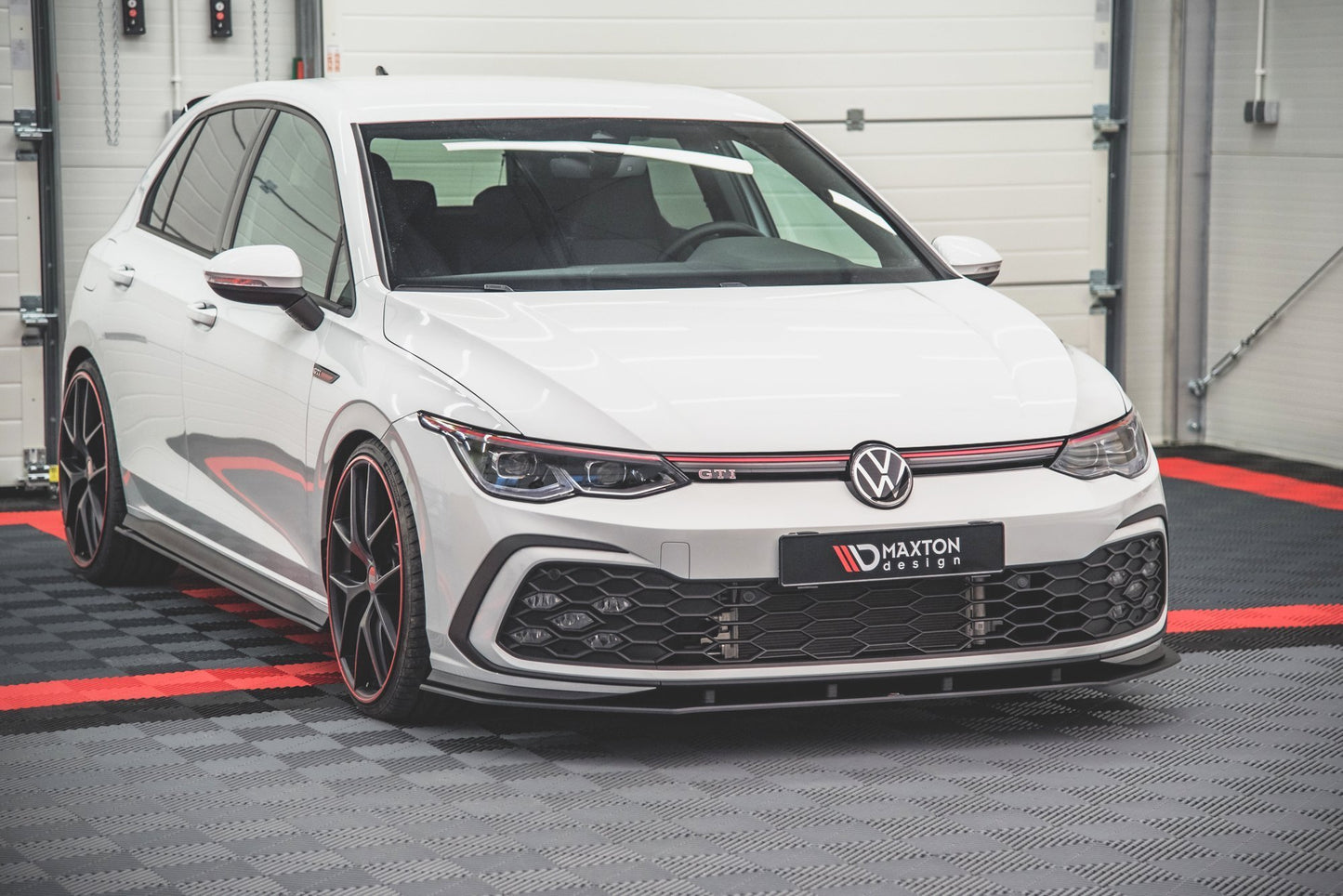 SPLITTER ANTERIORE RACING adatto per  VOLKSWAGEN GOLF 8 GTI / R-LINE 2020