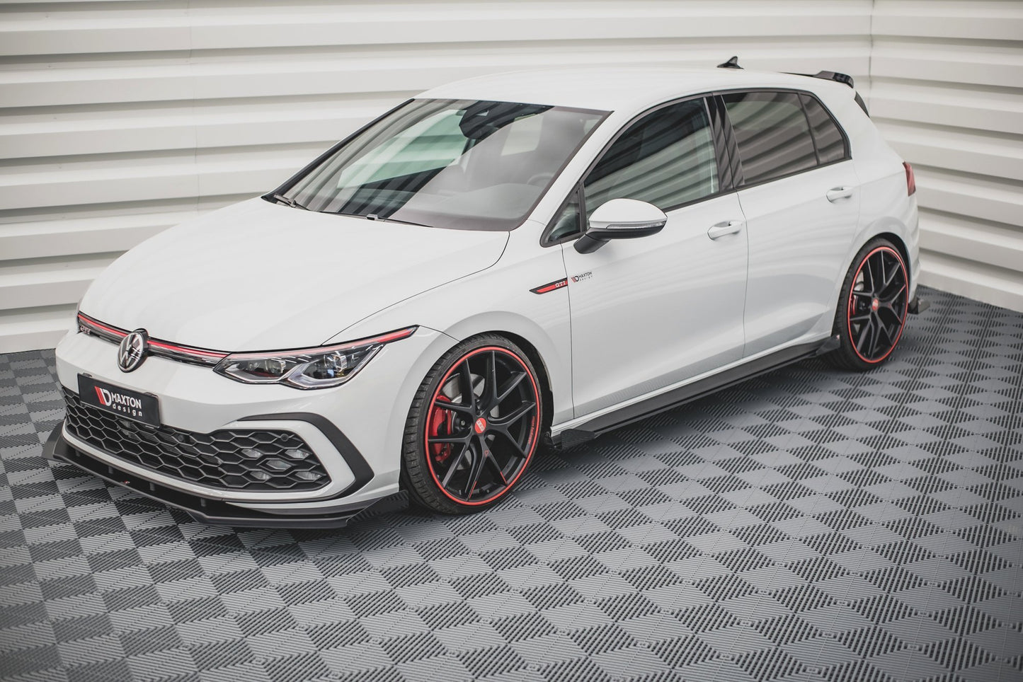 RACING DURABILITY MINIGONNE LATERALI + FLAP ADATTI PER VOLKSWAGEN GOLF 8 GTI / GTI CLUBSPORT / R-LINE 2020