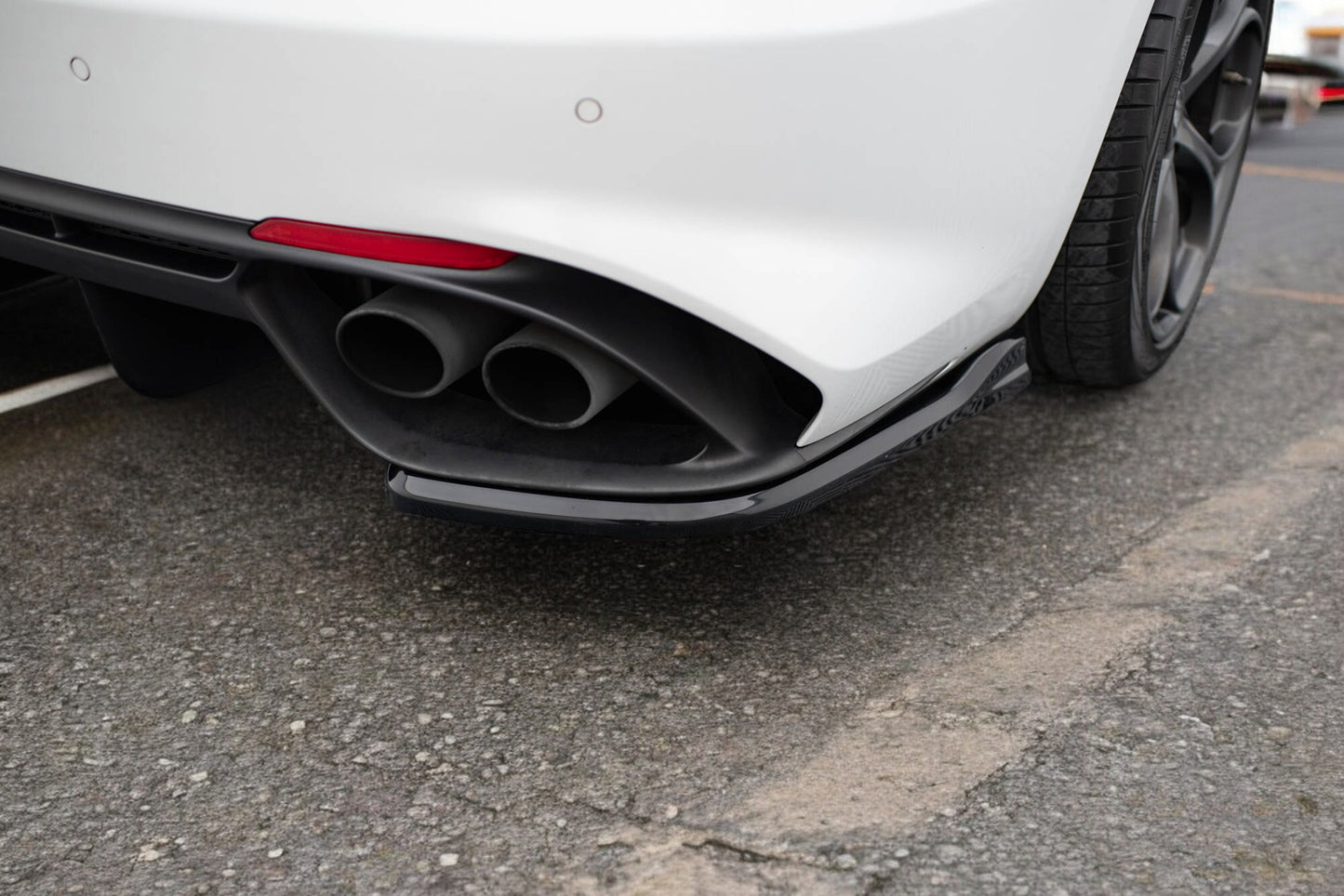🔥Rear Side Splitters Alfa Romeo Giulia Quadrifoglio 🔥
