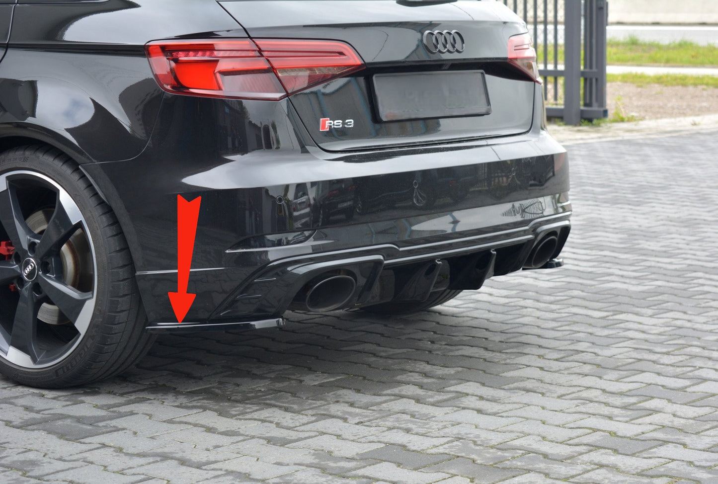 🔥Splitter Laterali Posteriori Adatto Per Audi RS3 8V FL Sportback🔥