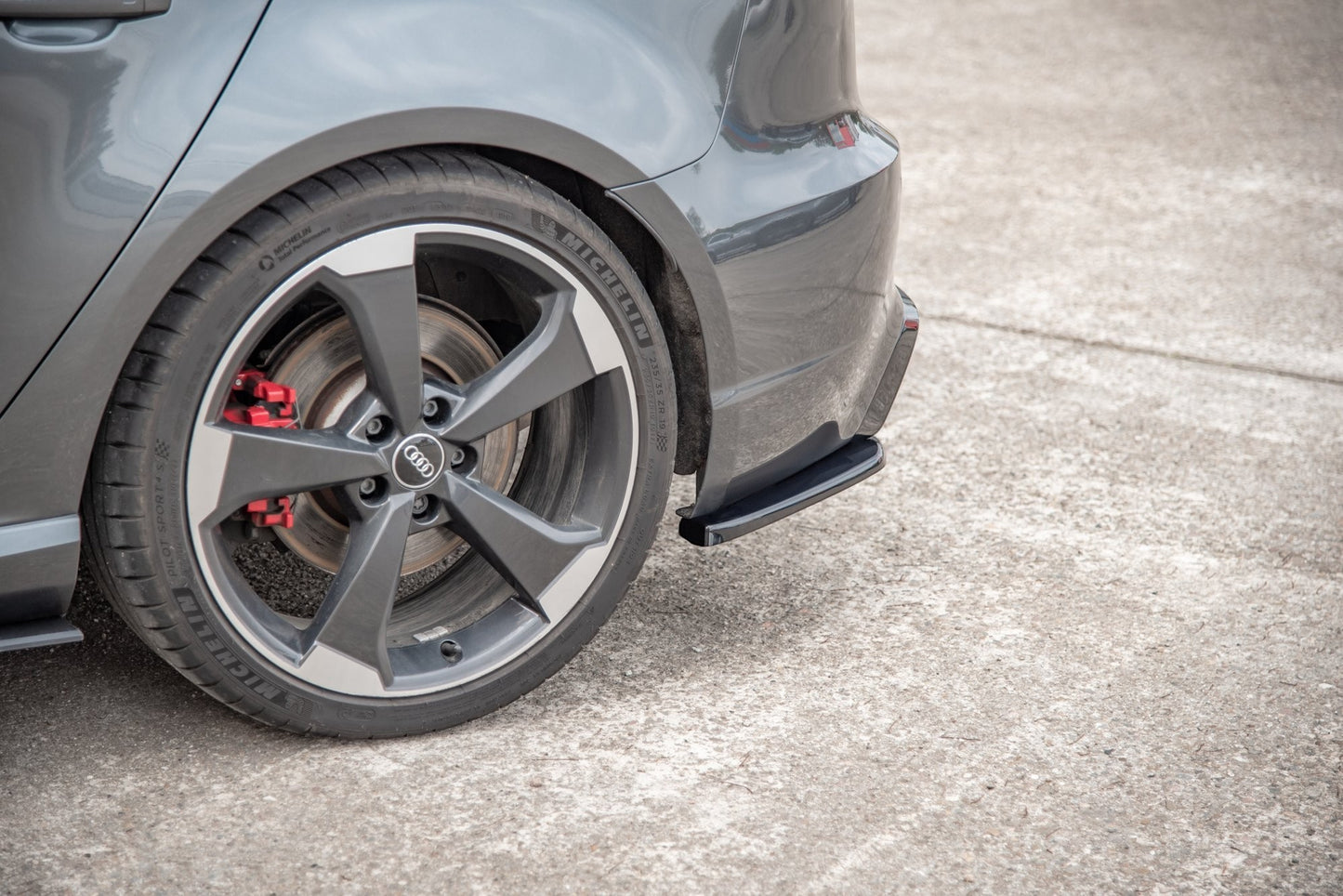 🔥Splitter Laterali Posteriori V.2 Adatto Per Audi RS3 8V Sportback🔥