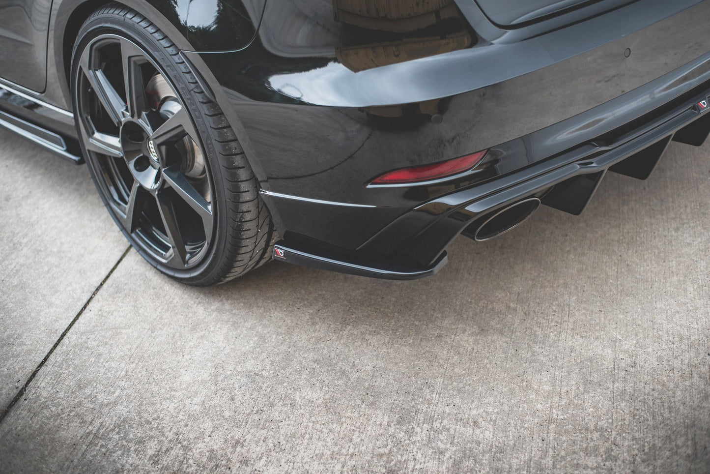 REAR SIDE SPLITTER V.2 AUDI RS3 8V SPORTBACK FACELIFT
