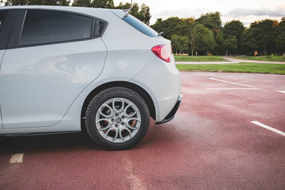 🔥Splitter Laterali Posteriori V.3 Alfa Romeo Giulietta Facelift🔥