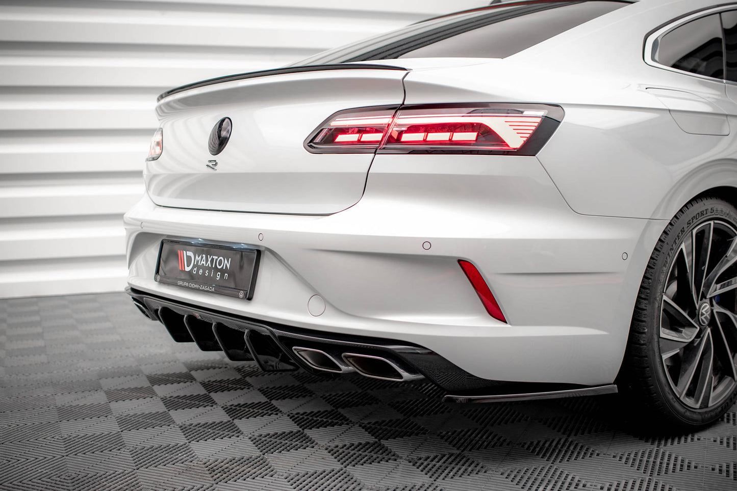SPLITTER LATERALI POSTERIORI adatti per VOLKSWAGEN ARTEON R  2020-
