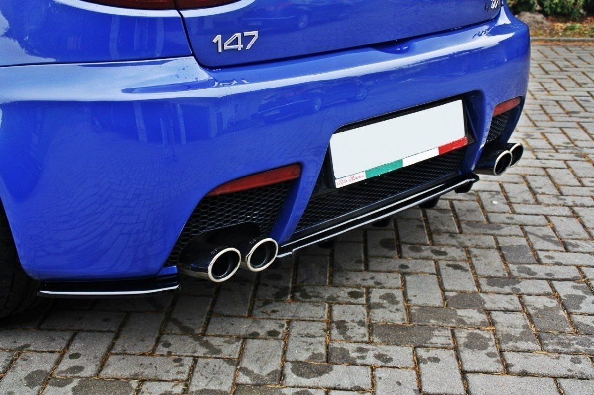 🔥Splitter posteriore ALFA ROMEO 147 GTA (con barre verticali)🔥