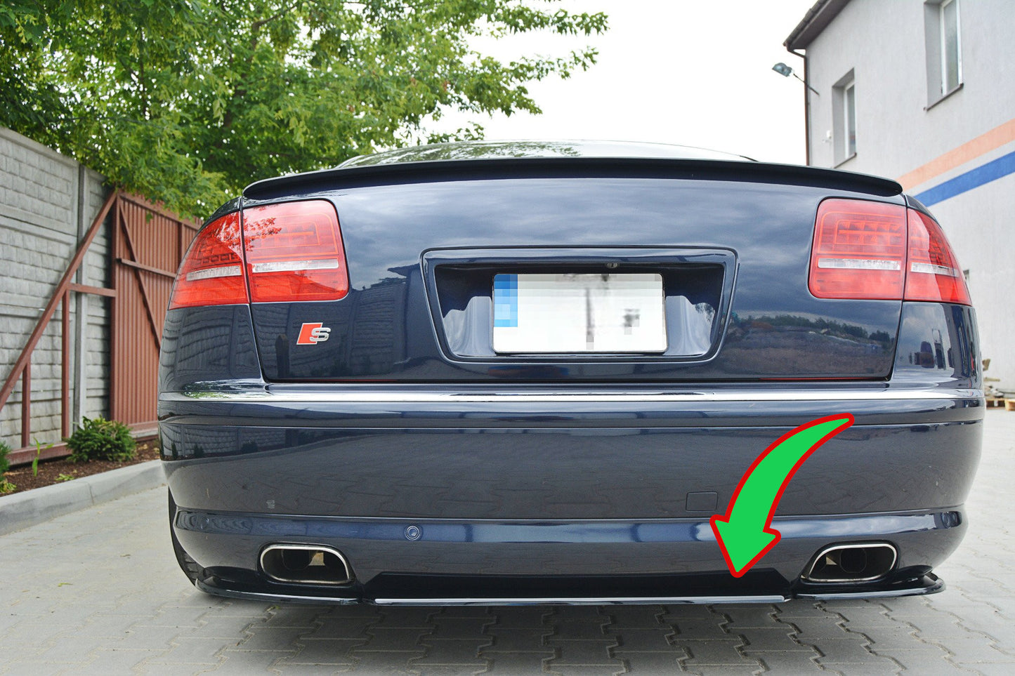 ✨Diffusore posteriore nero luci adatto per Audi A8 W12 D3(senza barre verticali✨