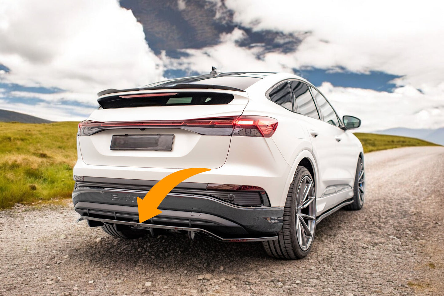 🔥Splitter posteriore adatto perAudi Q4 e-tron Sportback S-line Mk1🔥