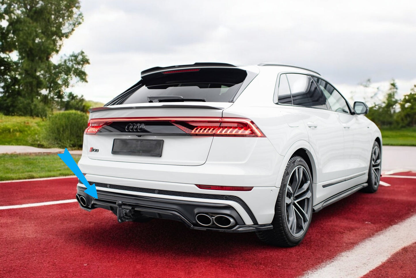 🤩Splitter posteriore (con barre verticali) adatto per Audi SQ8 Mk1🤩