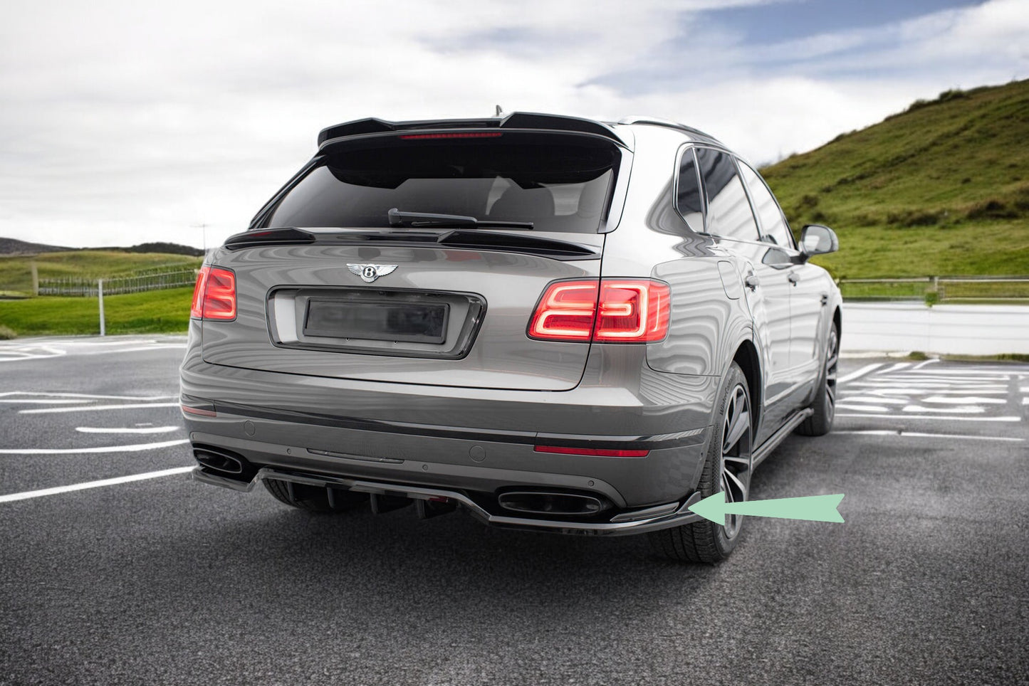 🔥Splitter Posteriore (con barre verticali)  Adatto Per Bentley Bentayga Mk1🔥