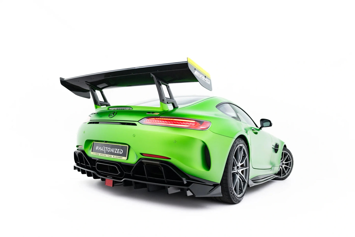 💫ART.8834 Splitter Posteriore (con barre verticali)+ LED Mercedes-AMG GT R C190💫