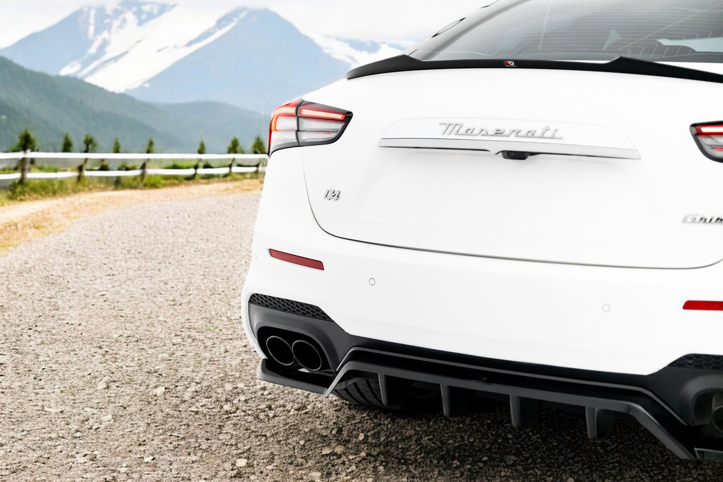 ⭐Splitter posteriore (con barre verticali) Maserati Ghibli Modena Mk3 Facelift⭐