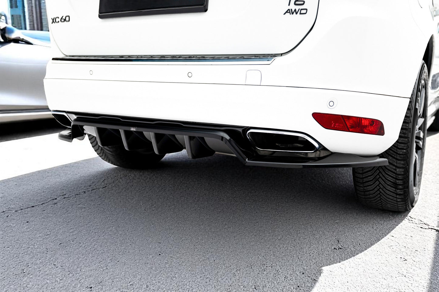 🔥Splitter Adatto Per (con barre verticali) Volvo XC60 Mk1 Facelift🔥