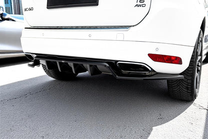 🔥Splitter Adatto Per (con barre verticali) Volvo XC60 Mk1 Facelift🔥