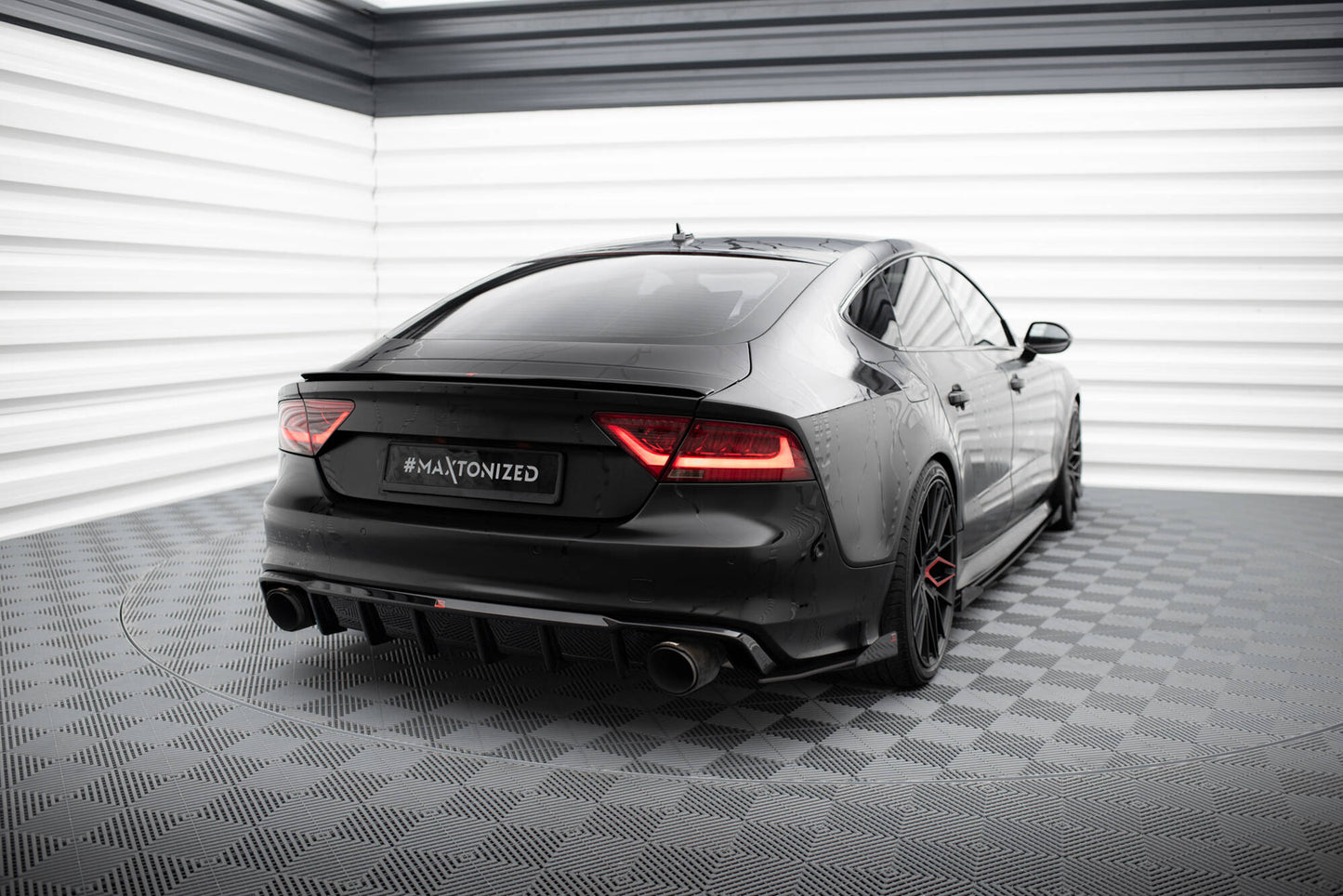 Diffusore posteriore compatibile con Audi A7 S-Line C7