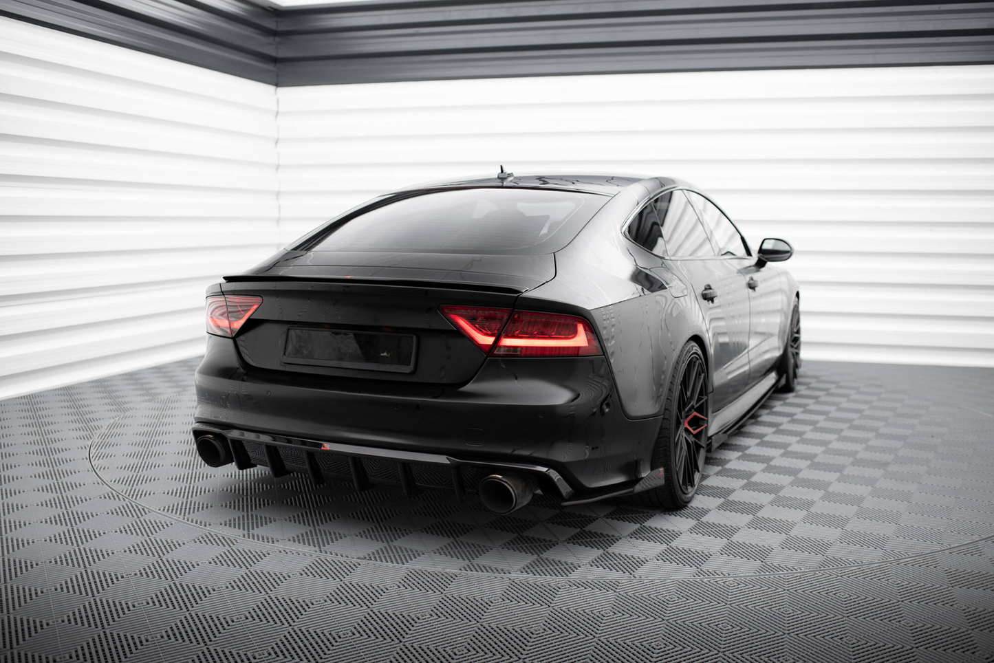 Diffusore posteriore compatibile con Audi A7 S-Line C7