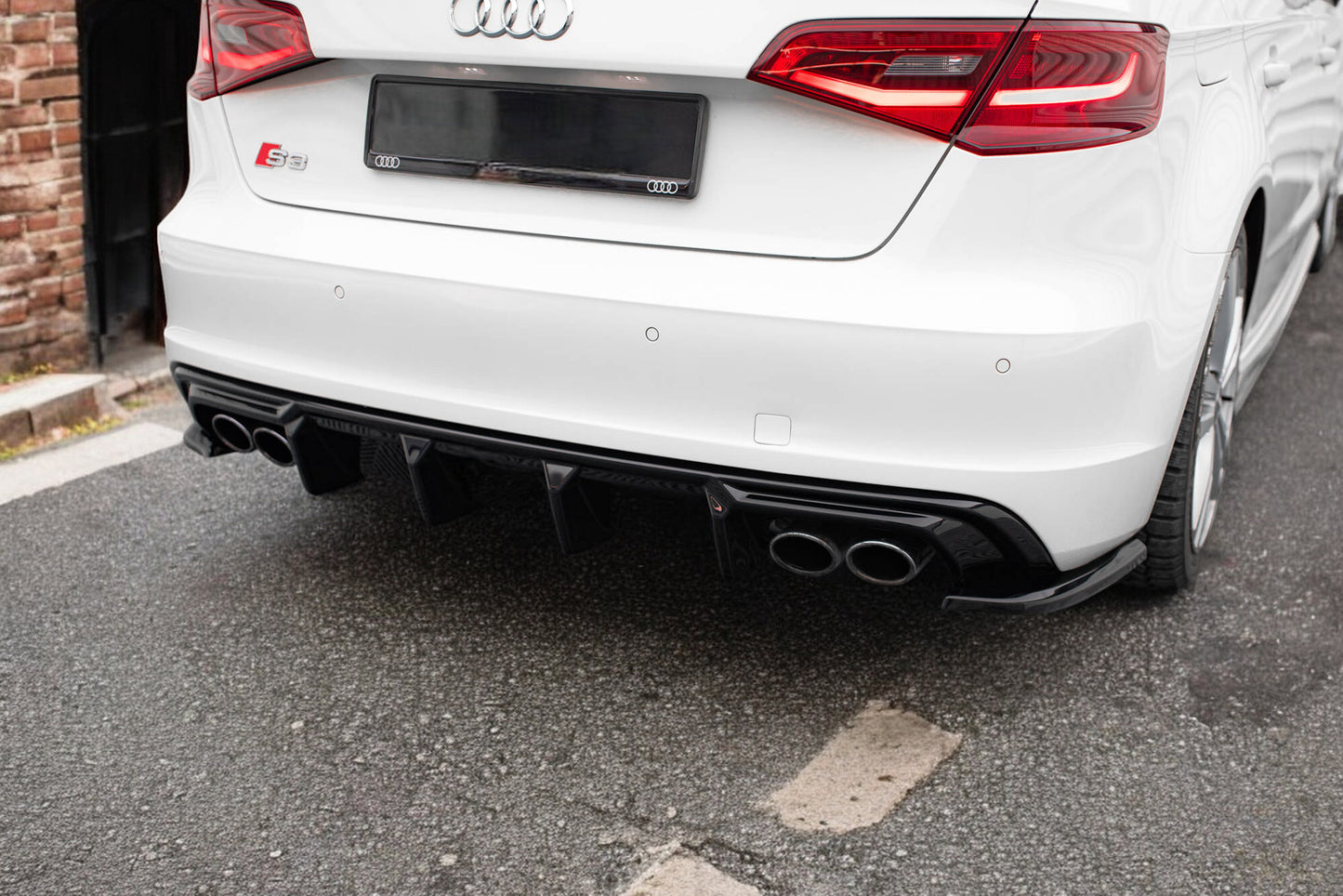 🔥Diffusore posteriore nero luci Audi S3 Sportback 8V🔥