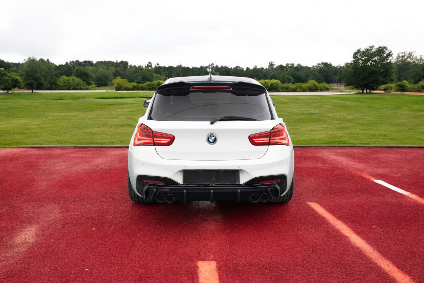 ⭐Mantovana posteriore V.3 BMW 1(Versione con doppio scarico su entrambi i lati)⭐