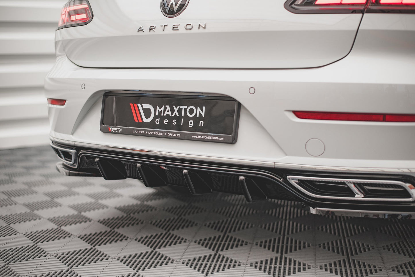 DIFFUSORE POSTERIORE ADATTO PER VOLKSWAGEN ARTEON R-LINE FACELIFT 2020-