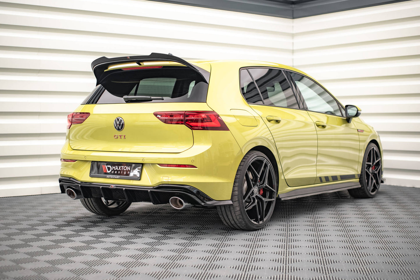 DIFFUSORE POSTERIORE ADATTO PER VOLKSWAGEN GOLF 8 GTI CLUBSPORT 2020