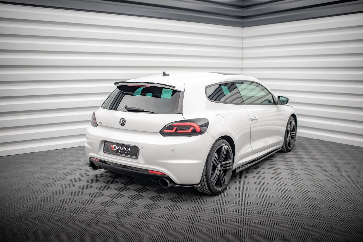 TAPPO SPOILER adatto per VW SCIROCCO R