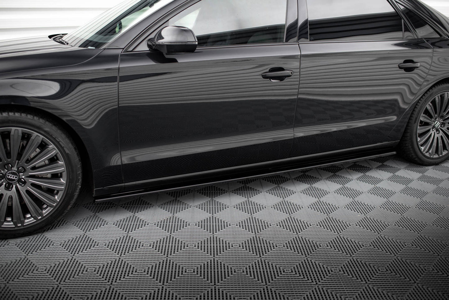 😎Set di splitter Audi A8 Long D4 Facelift😎