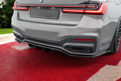 🔥Set di splitter BMW 7 G11 M-Pack Facelift🔥