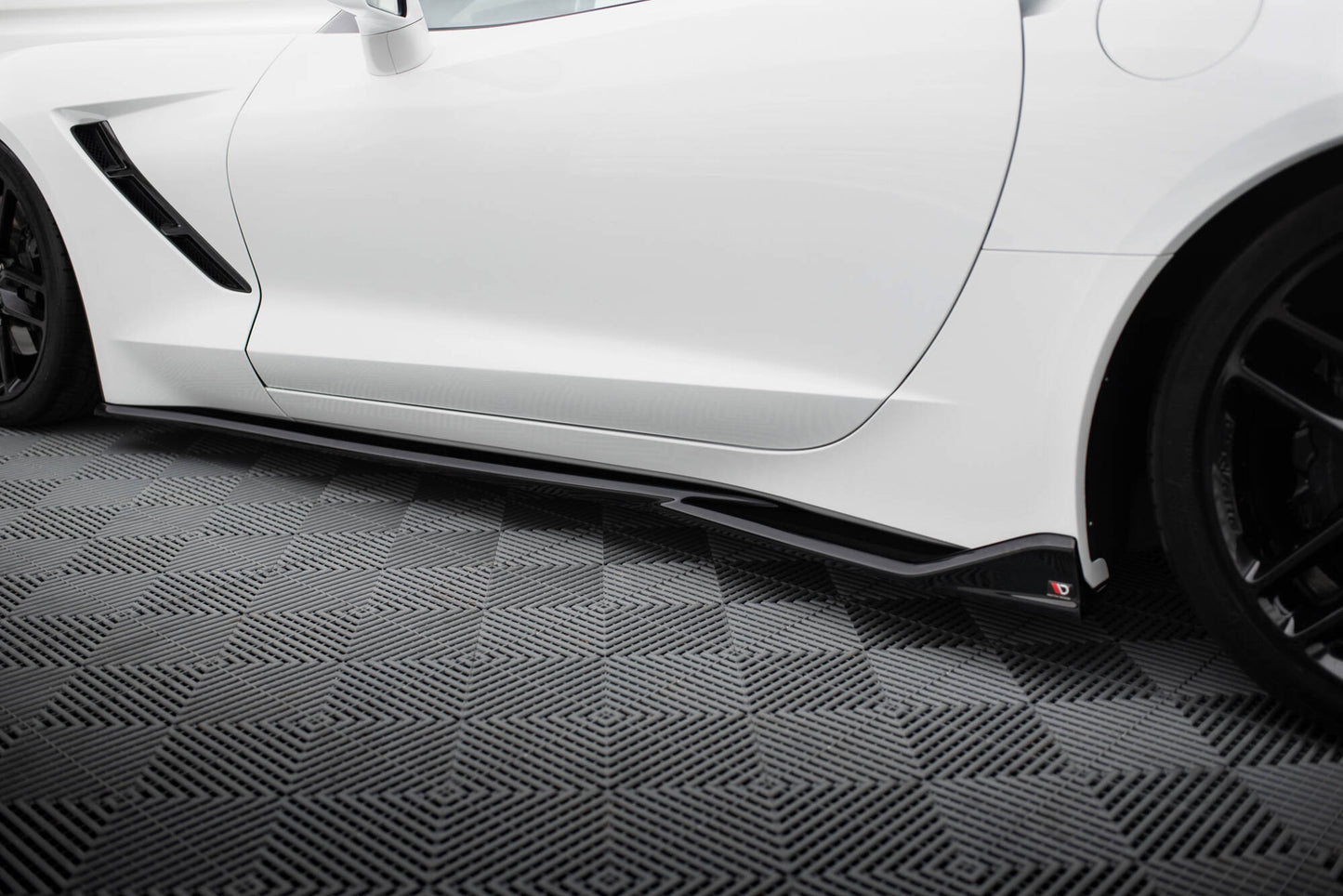 SPLITTER SUITABLE FOR VW GOLF 8 GTI GTD RLINE LOOK GLOSSY BLACK SPORTY DESIGN 