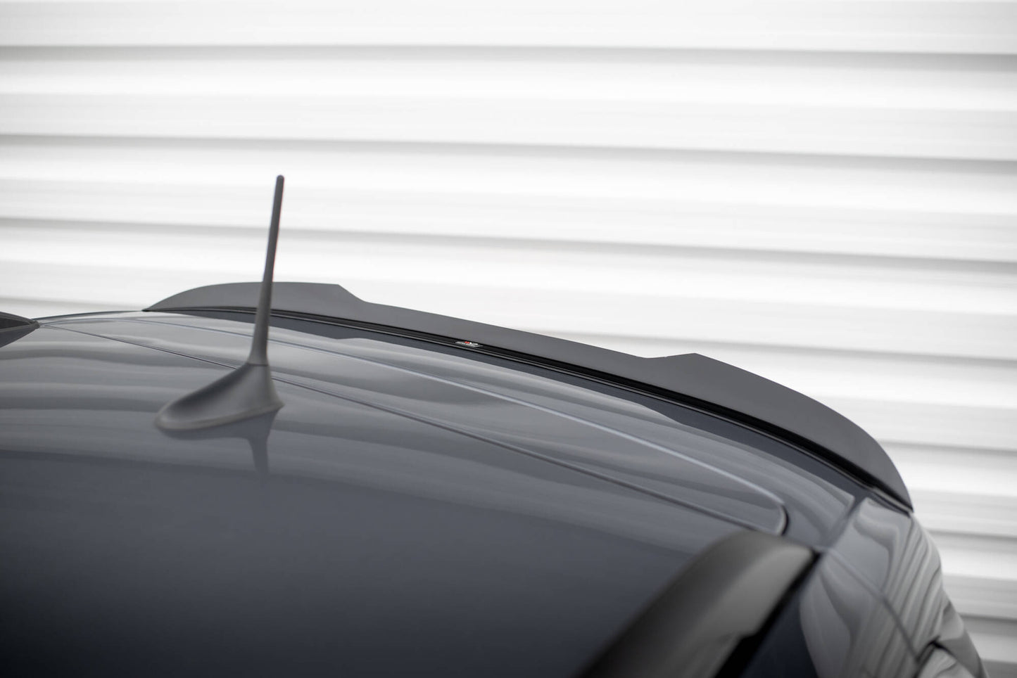 SPLITTER SUITABLE FOR VW GOLF 8 GTI GTD RLINE LOOK GLOSSY BLACK SPORTY DESIGN 