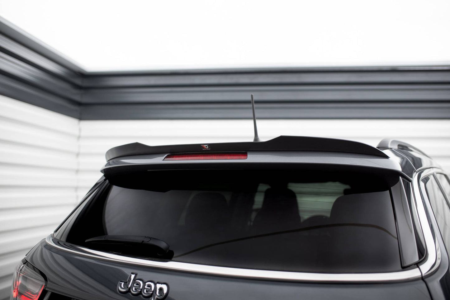 SPLITTER SUITABLE FOR VW GOLF 8 GTI GTD RLINE LOOK GLOSSY BLACK SPORTY DESIGN 