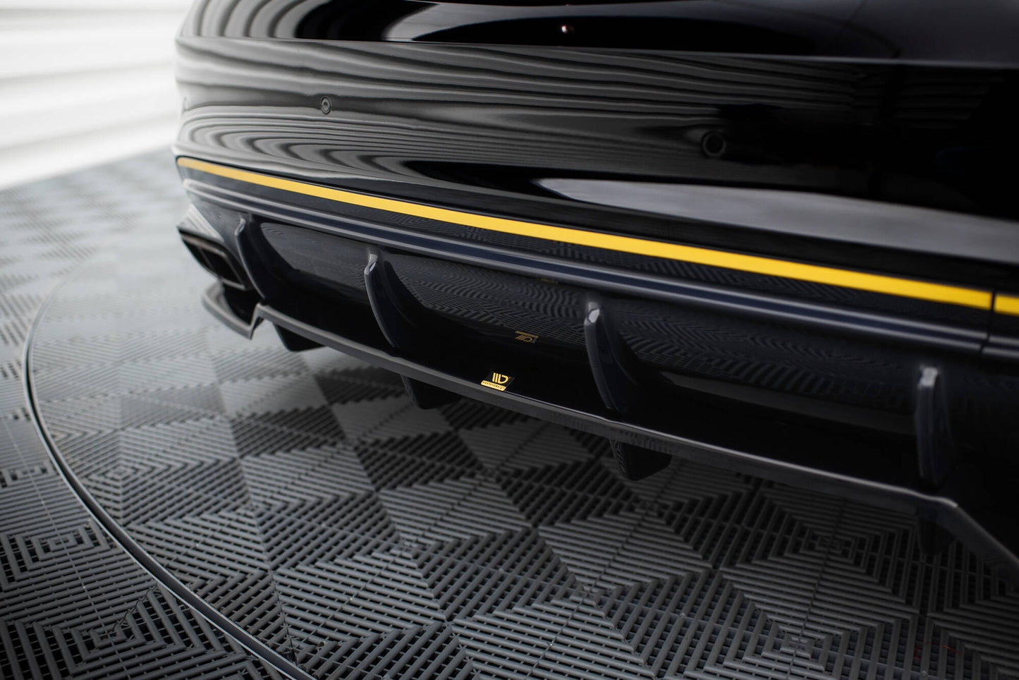 SPLITTER SUITABLE FOR VW GOLF 8 GTI GTD RLINE LOOK GLOSSY BLACK SPORTY DESIGN 
