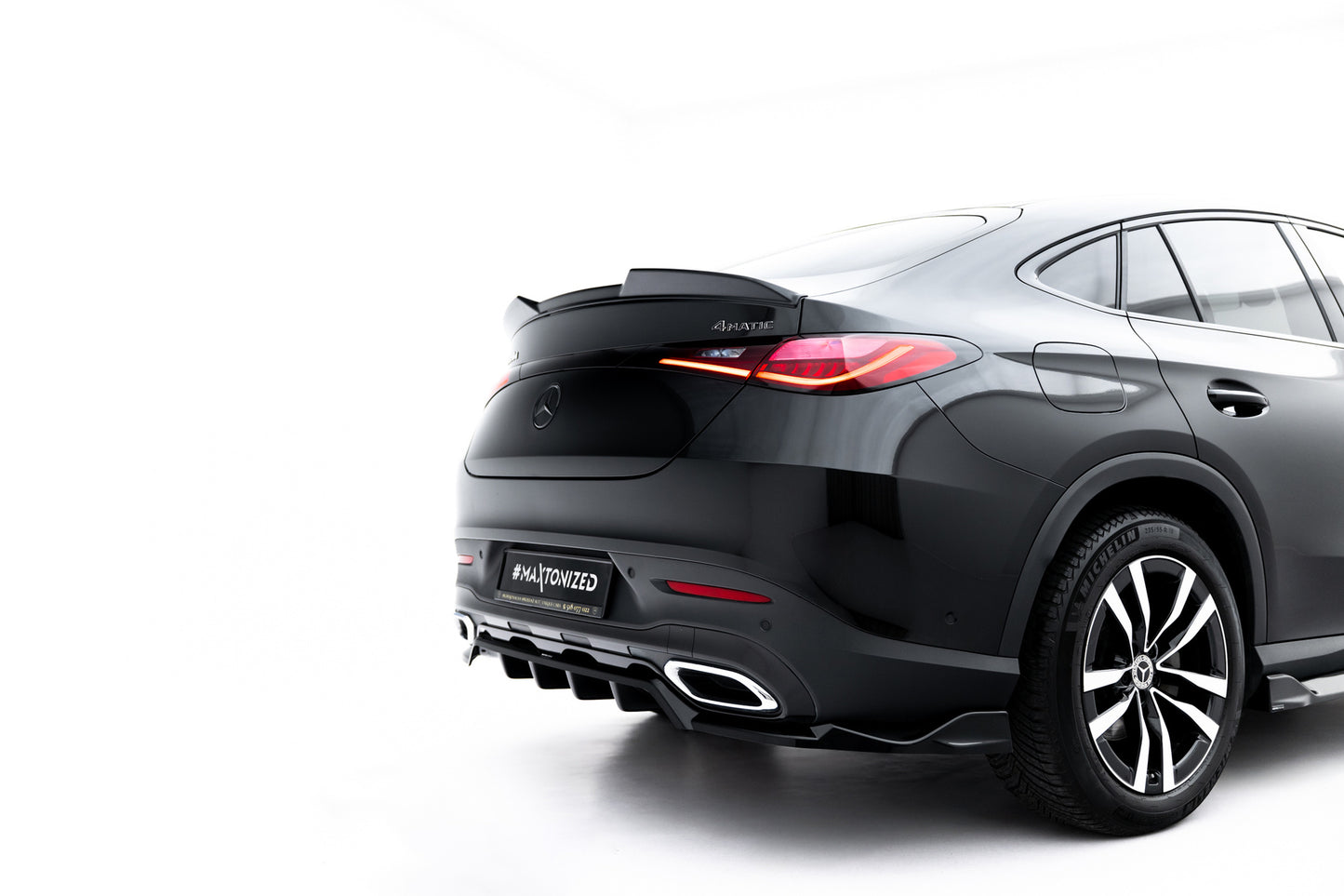 SPLITTER SUITABLE FOR VW GOLF 8 GTI GTD RLINE LOOK GLOSSY BLACK SPORTY DESIGN 
