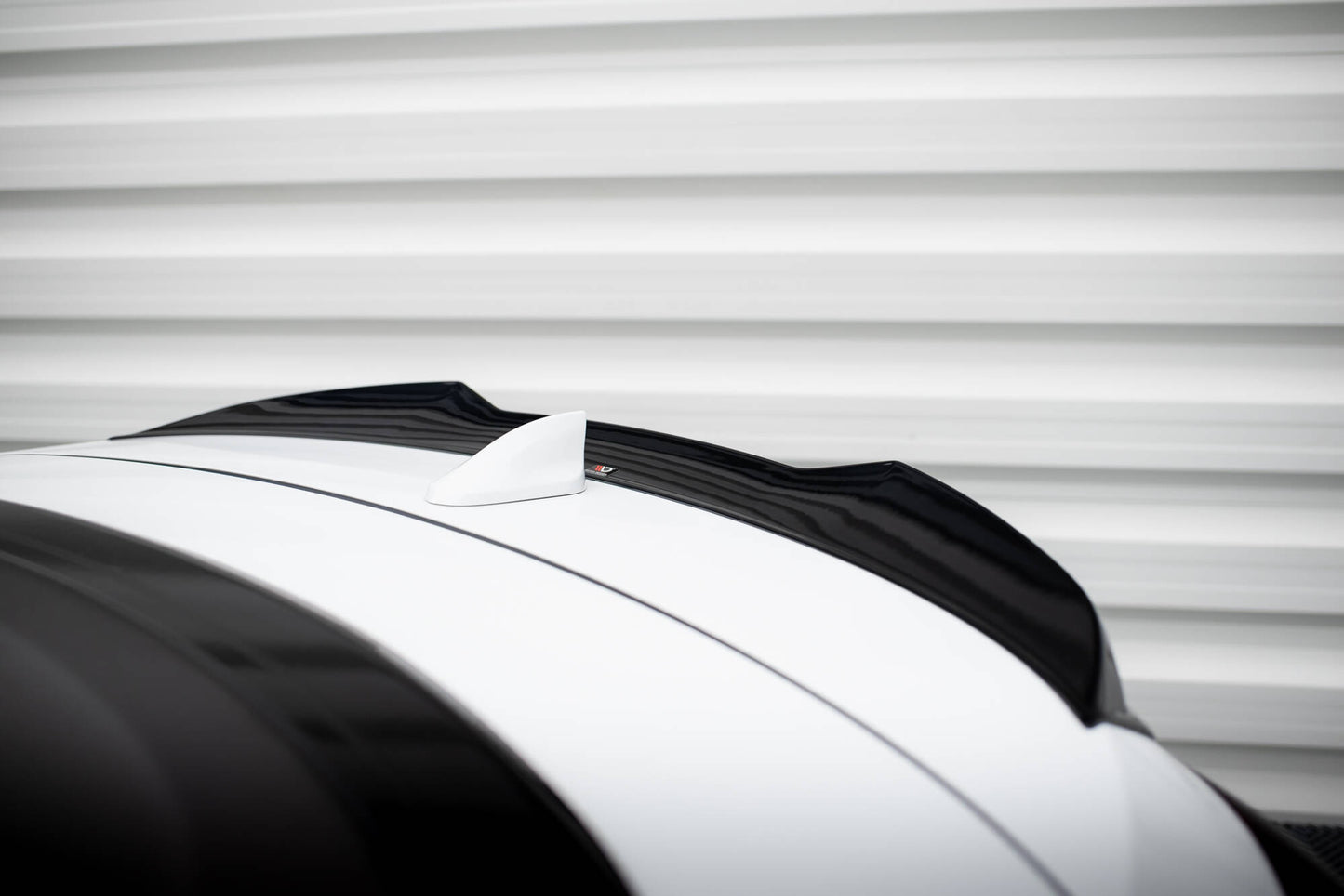 SPLITTER SUITABLE FOR VW GOLF 8 GTI GTD RLINE LOOK GLOSSY BLACK SPORTY DESIGN 