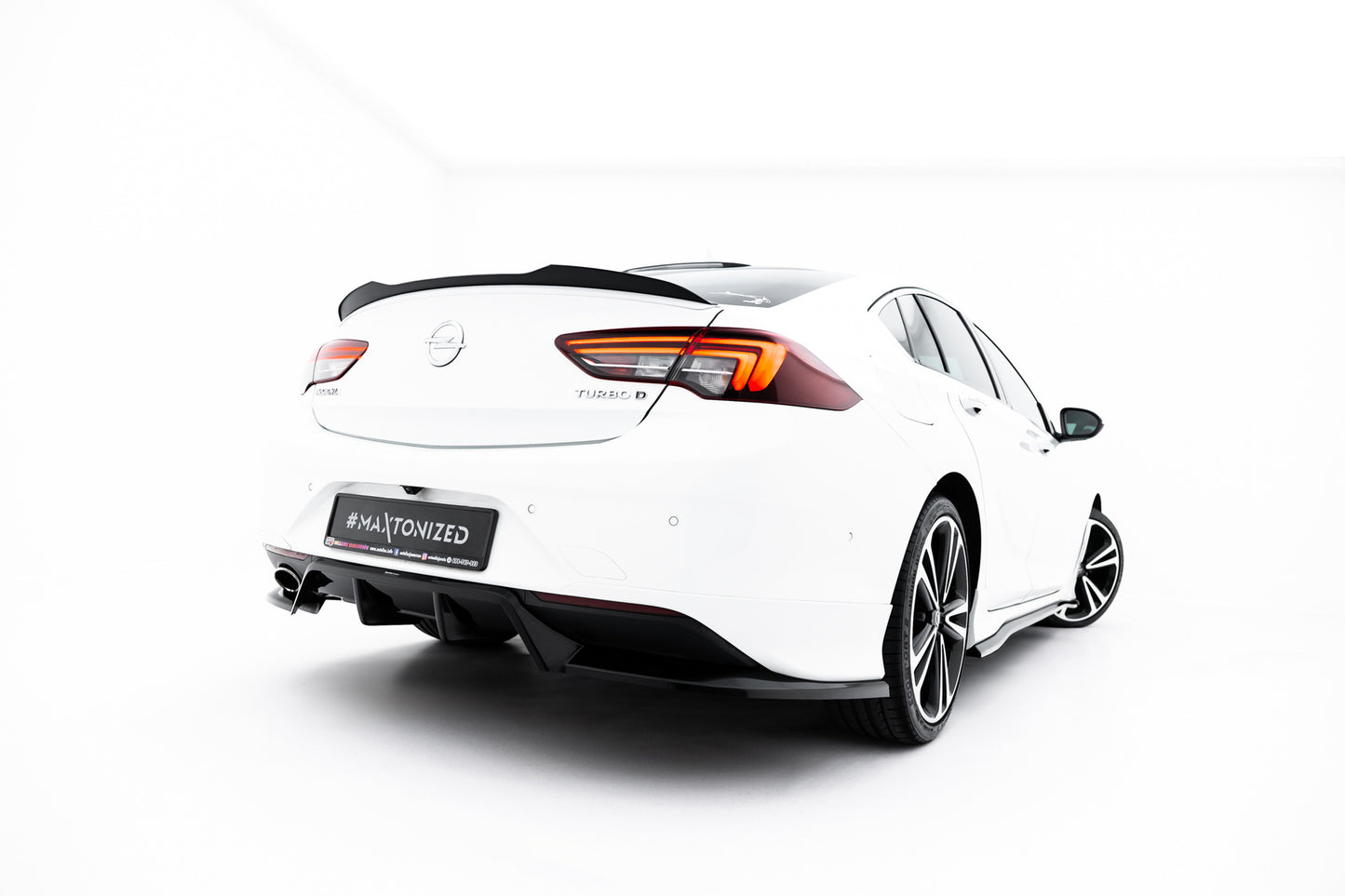 SPLITTER SUITABLE FOR VW GOLF 8 GTI GTD RLINE LOOK GLOSSY BLACK SPORTY DESIGN 