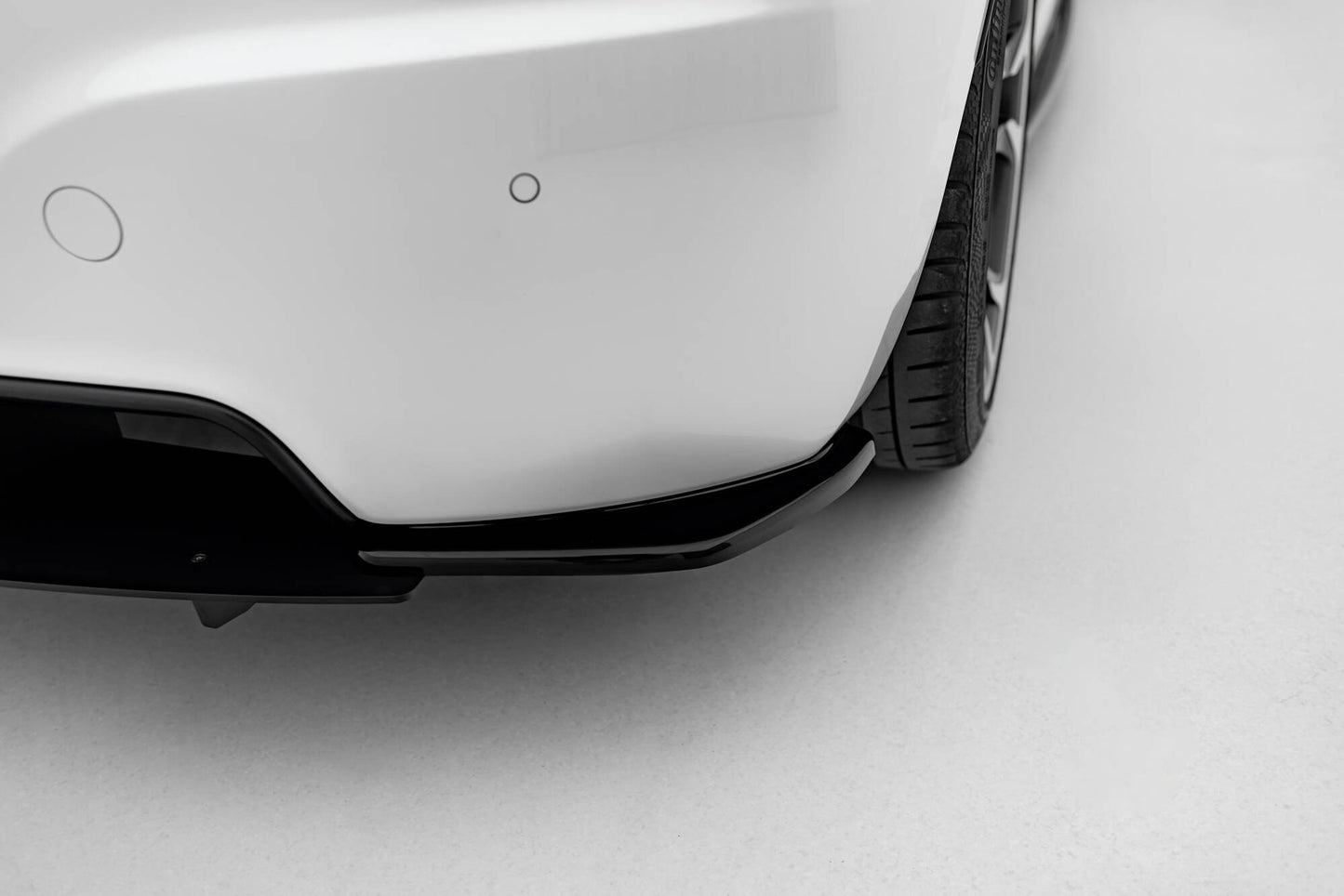 SPLITTER SUITABLE FOR VW GOLF 8 GTI GTD RLINE LOOK GLOSSY BLACK SPORTY DESIGN 