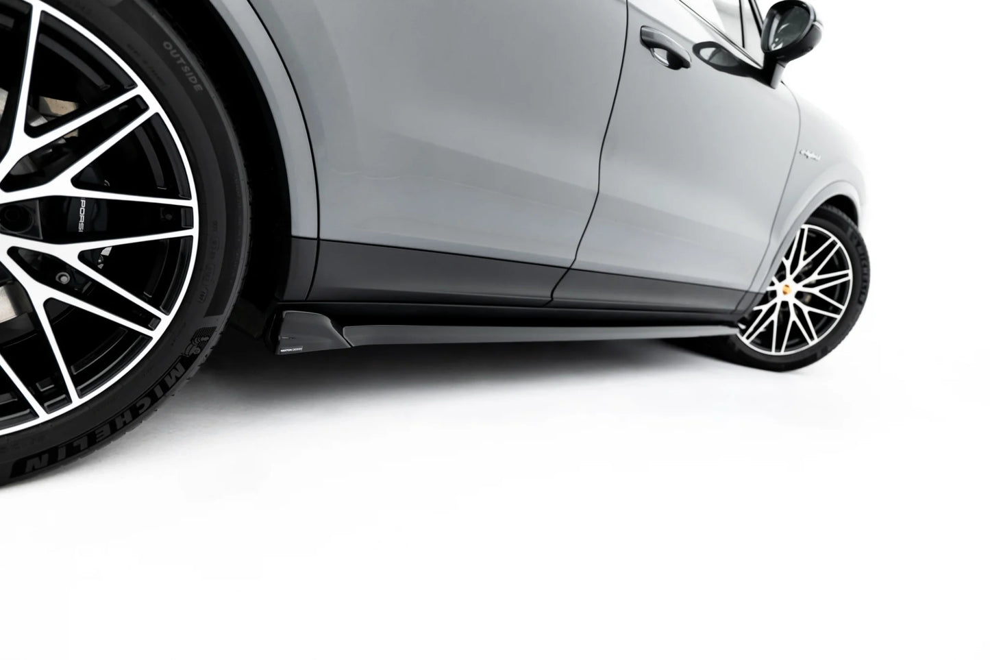 SPLITTER SUITABLE FOR VW GOLF 8 GTI GTD RLINE LOOK GLOSSY BLACK SPORTY DESIGN 