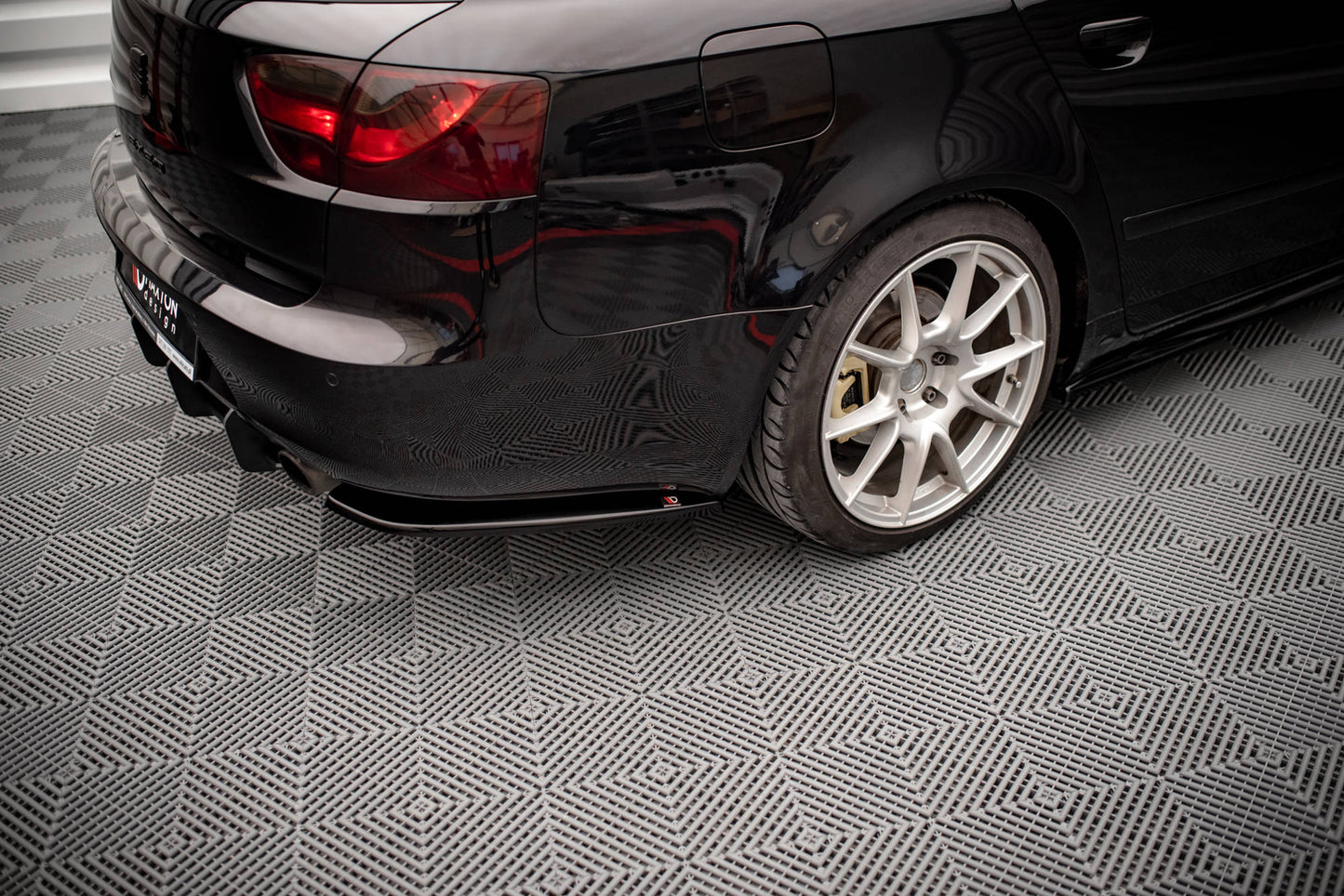 SPLITTER SUITABLE FOR VW GOLF 8 GTI GTD RLINE LOOK GLOSSY BLACK SPORTY DESIGN 