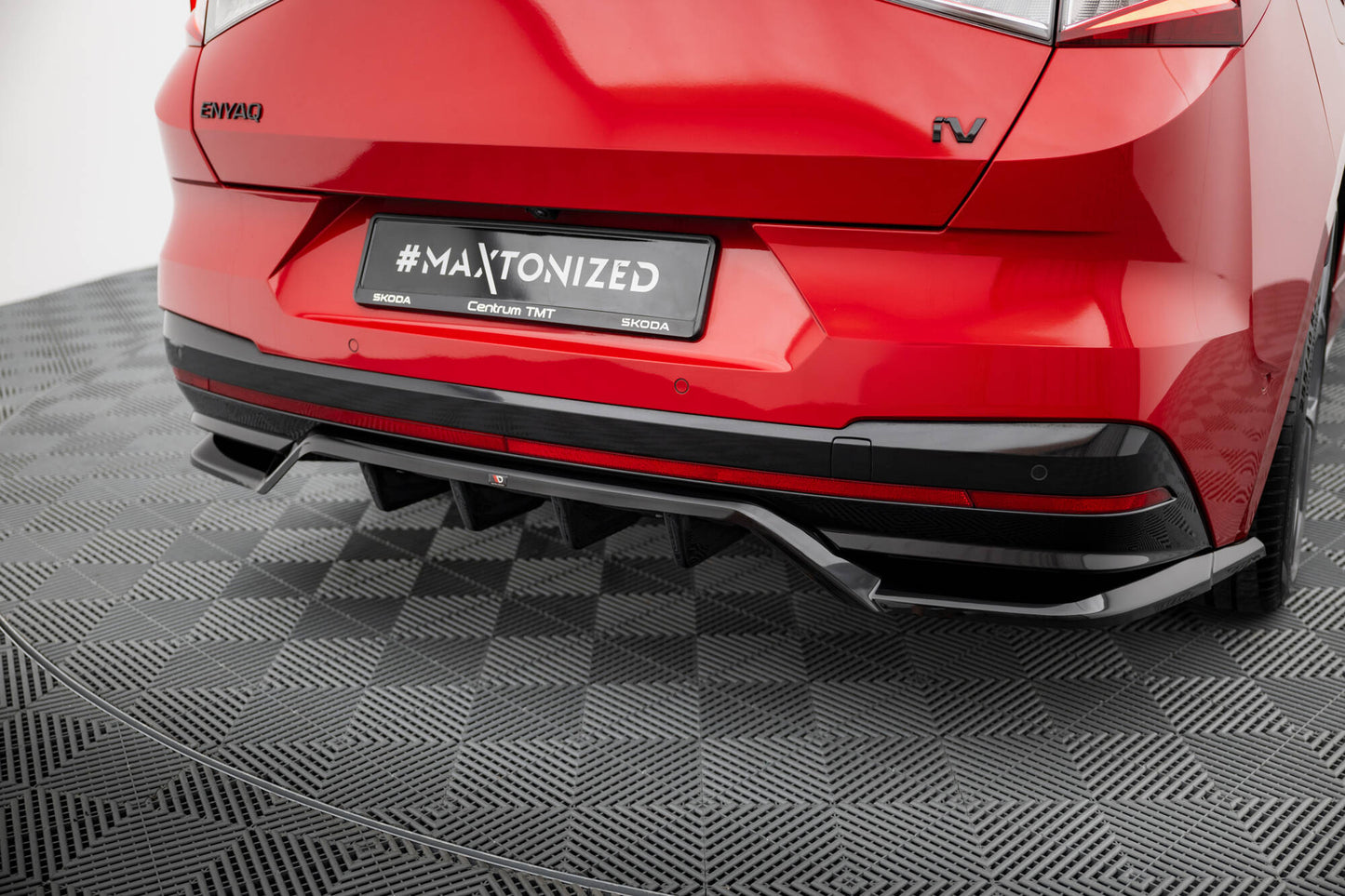 SPLITTER SUITABLE FOR VW GOLF 8 GTI GTD RLINE LOOK GLOSSY BLACK SPORTY DESIGN 