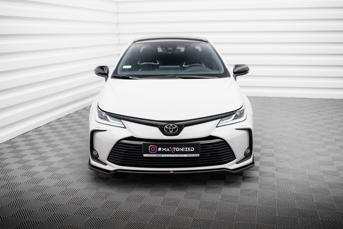 💕 Bodykit adatto per Toyota Corolla XII Sedan💕
