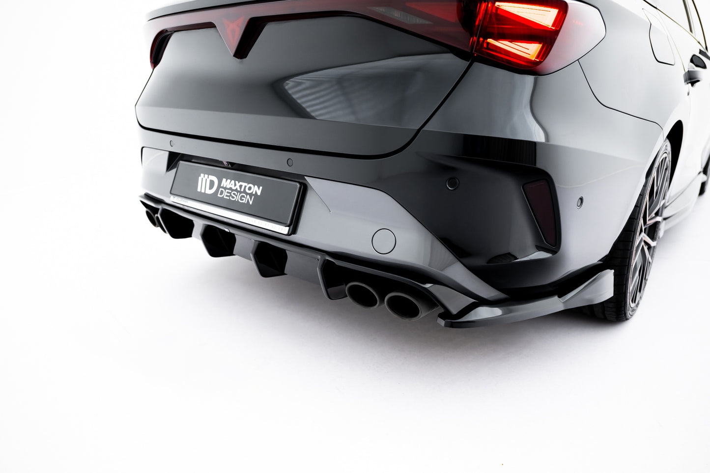 SPLITTER SUITABLE FOR VW GOLF 8 GTI GTD RLINE LOOK GLOSSY BLACK SPORTY DESIGN 