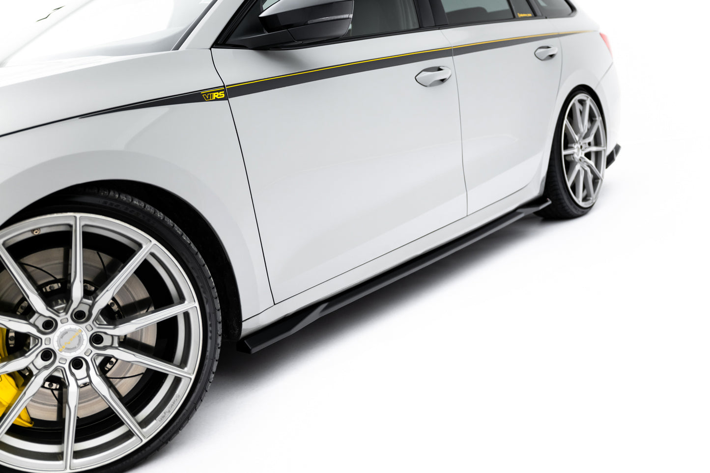 💕 Bodykit adatto per   V.1 Skoda Octavia RS Combi Mk4💕
