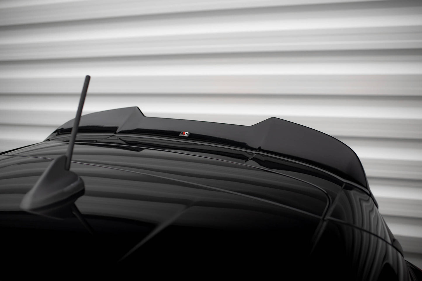 SPLITTER SUITABLE FOR VW GOLF 8 GTI GTD RLINE LOOK GLOSSY BLACK SPORTY DESIGN 