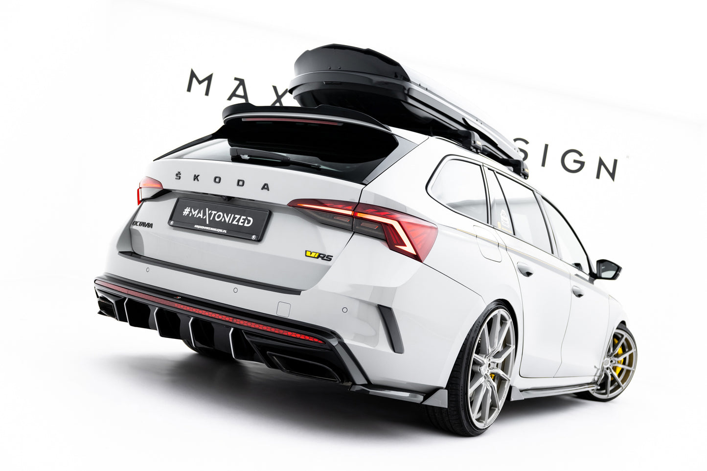 💕 Bodykit adatto per  V.2 Skoda Octavia RS Combi Mk4💕